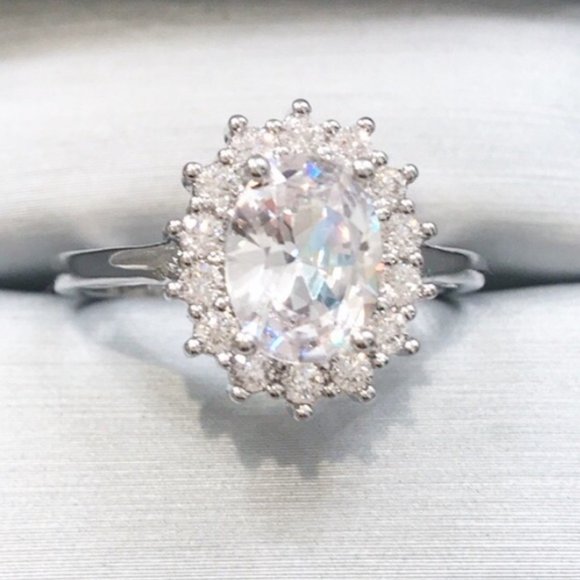 White Sapphire 925 Sterling Silver Ring - Picture 4 of 5